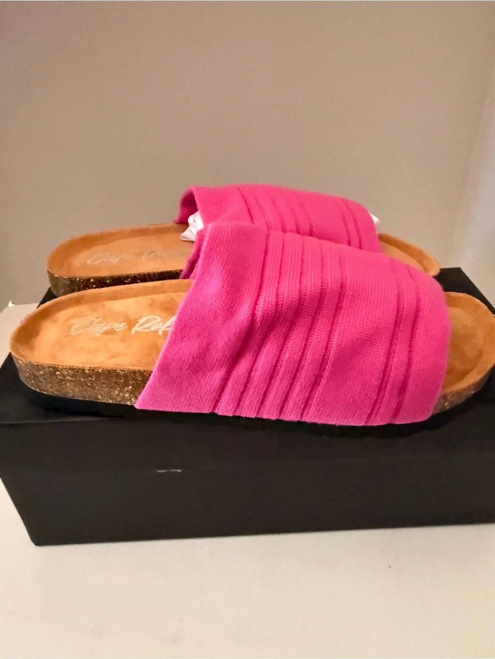 Cape Robbin Calida Hot Pink Slide Sandals Women’s 9 NEW